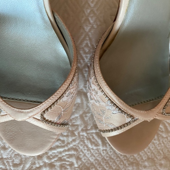 Wedding Shoes/Evening Shoes/Dyeable Shoes - Picture 2 of 7